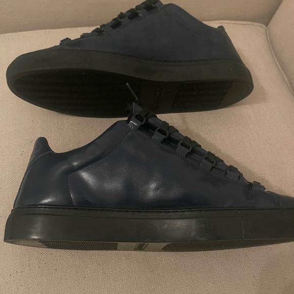 BALENCIAGA ARENA MEN DARK BLUE SIZE 11 PRE OWNED - Picture 3 of 8